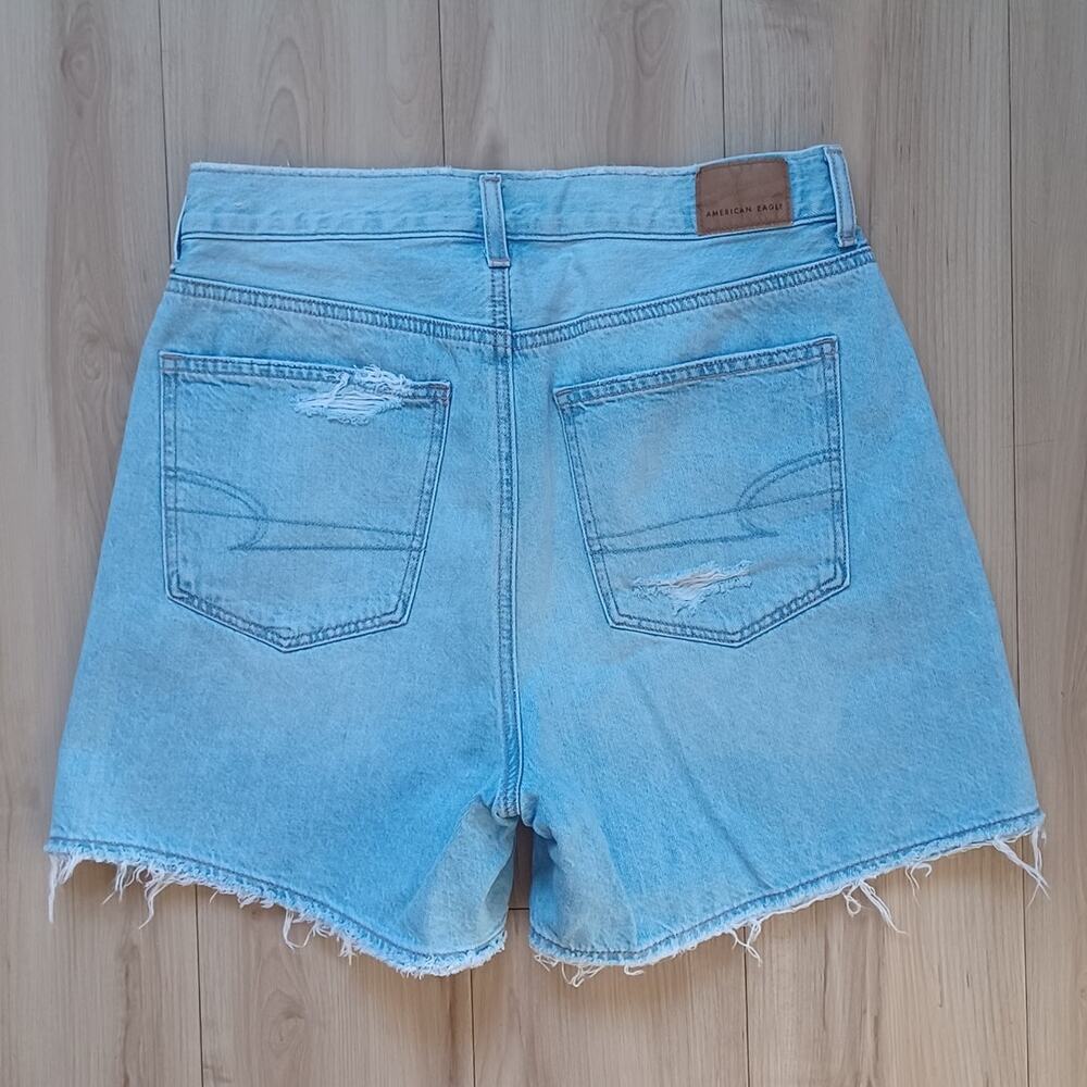 AE Dreamy Drape Highest Rise Baggy Shorts Light Wash 4 - Picture 5 of 15